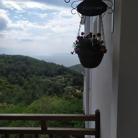 Eden View Apartment Sotir