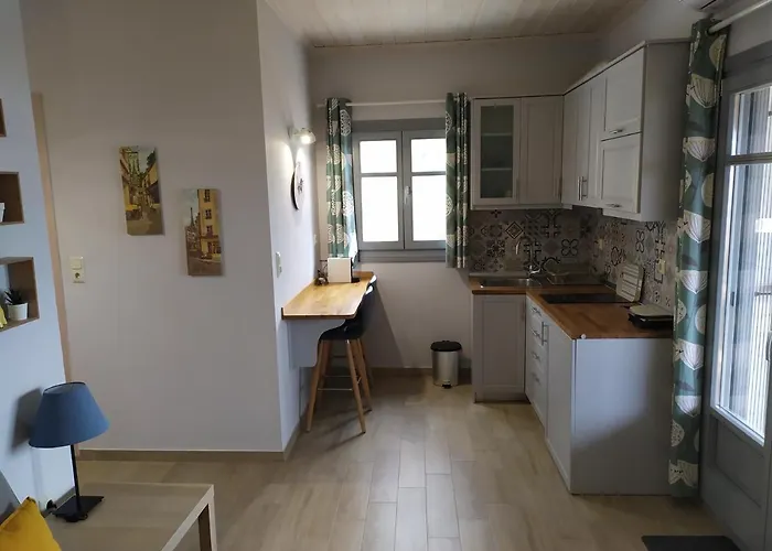 Eden View 公寓 Sotir